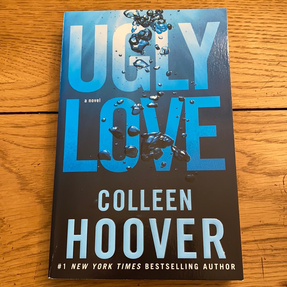 Ugly Love by Colleen Hoover (great condition)